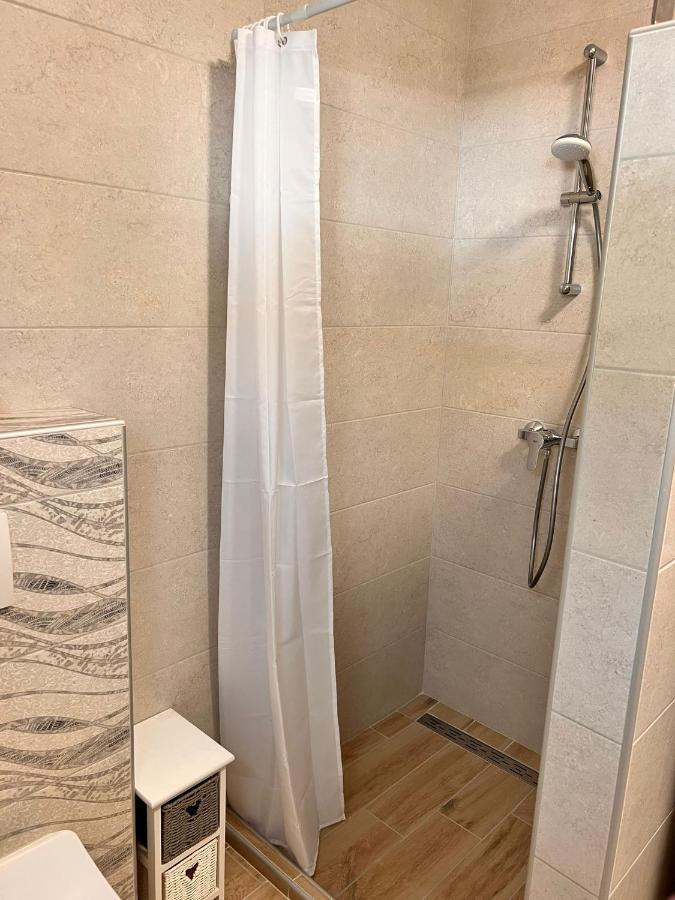 Apartmani Tin Starigrad Paklenica Dış mekan fotoğraf